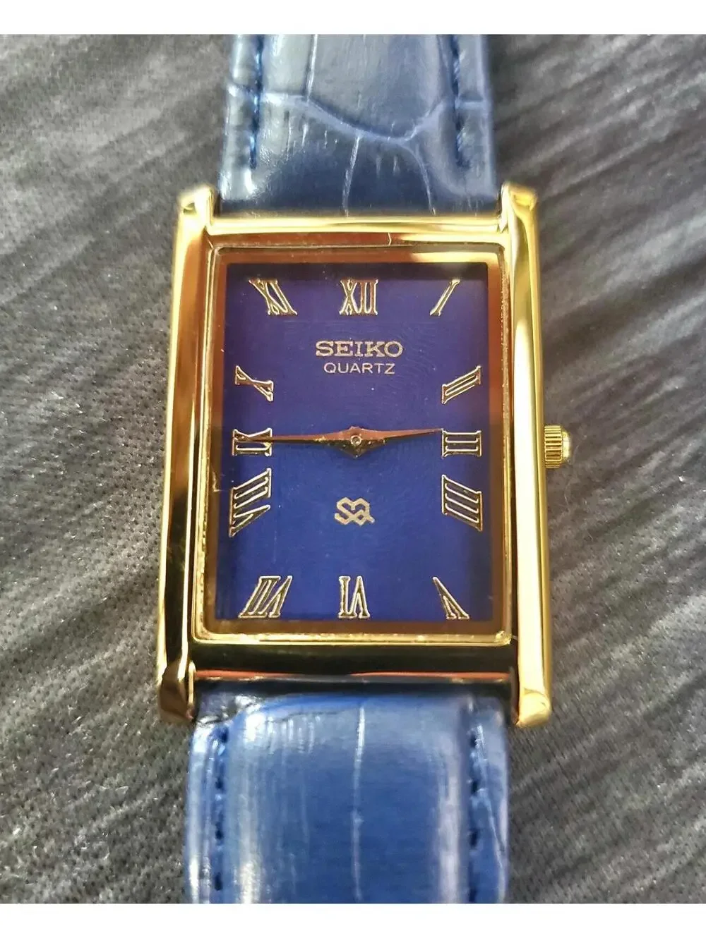 Vintage Seiko Slim Tank Quartz Gold-Tone Leather Men's Watch